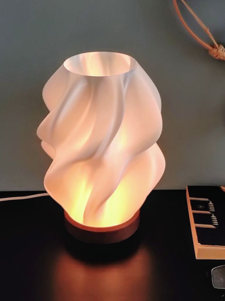 Modern Tasarım Spiral Masa Lambası - Dekoratif Gece Lambası - Beyaz